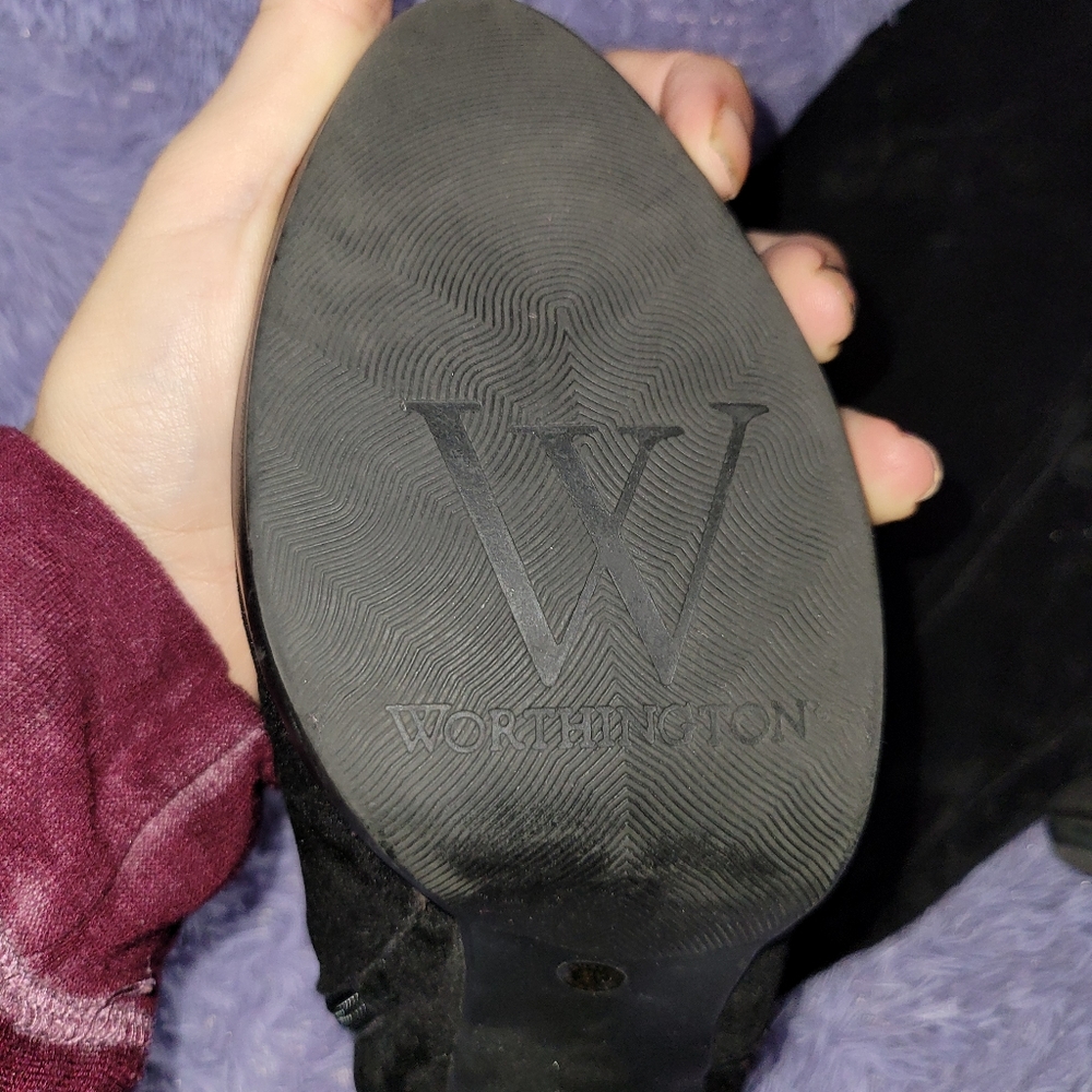 Black suede boots